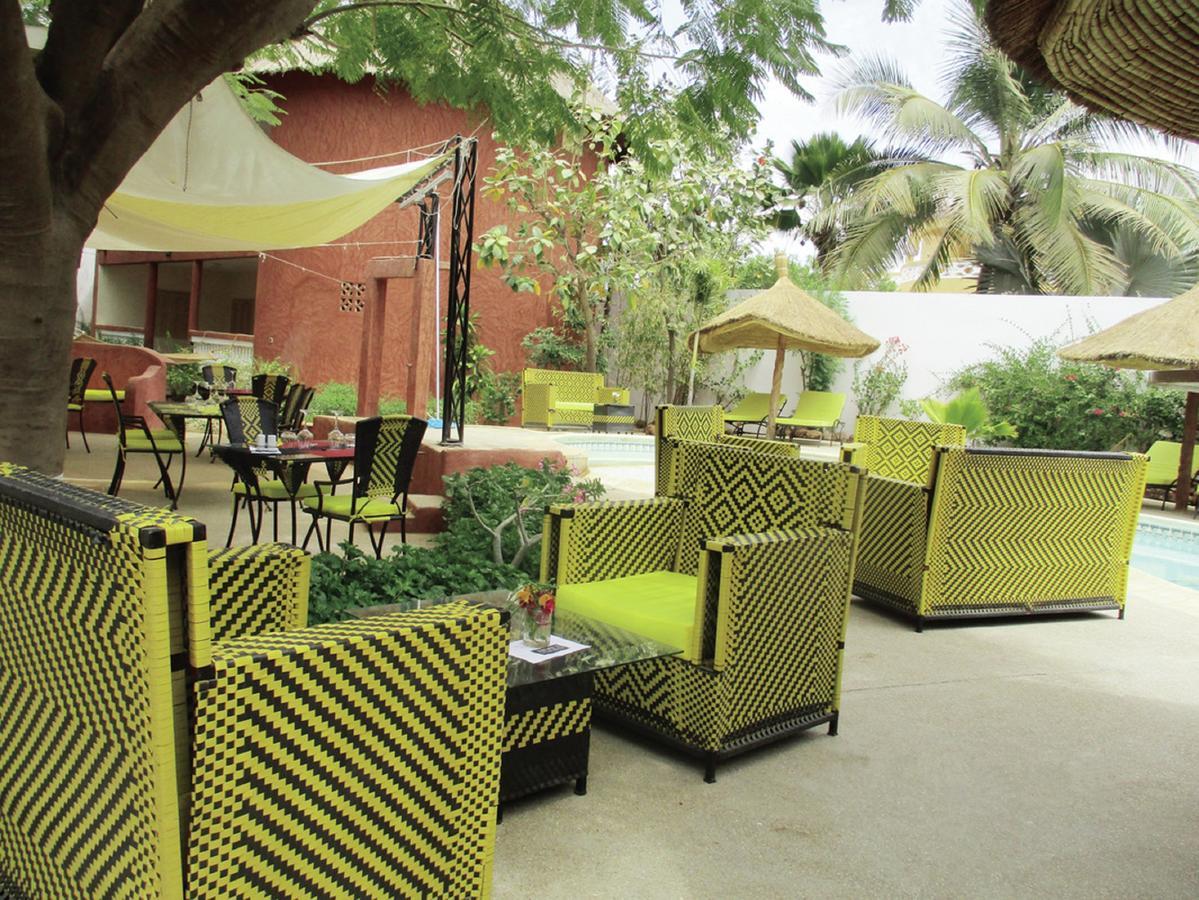 Le Lion Dort Hotel Somone Exterior foto